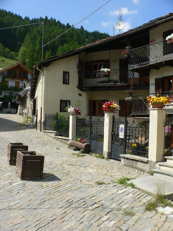 Appartamento Dal Maestro Serafino Pragelato Chambre photo